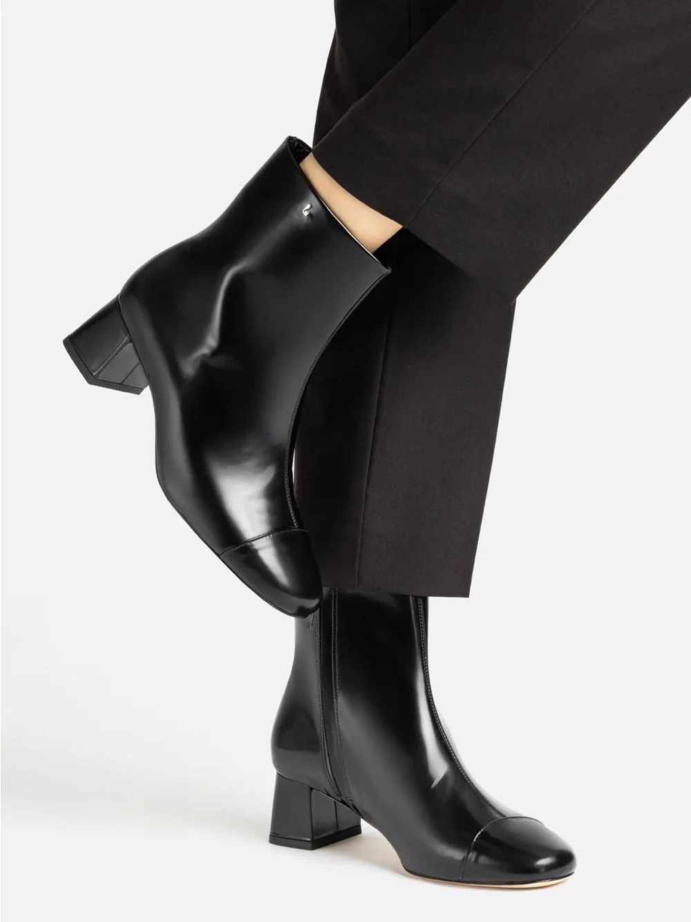 NWOT Larroudé Mini Edie Boot In Black Box Leather size 11